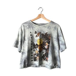 Let Love Grow Graphic Green Tye Dye Crop Top Size Medium